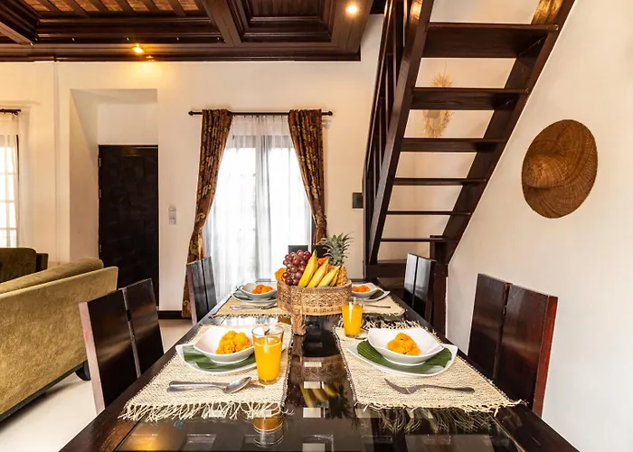 Promo Uniquely Styled Spacious 3bd 别墅 科洛布坎